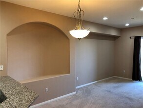 68 E Serene Ave in Las Vegas, NV - Building Photo - Building Photo