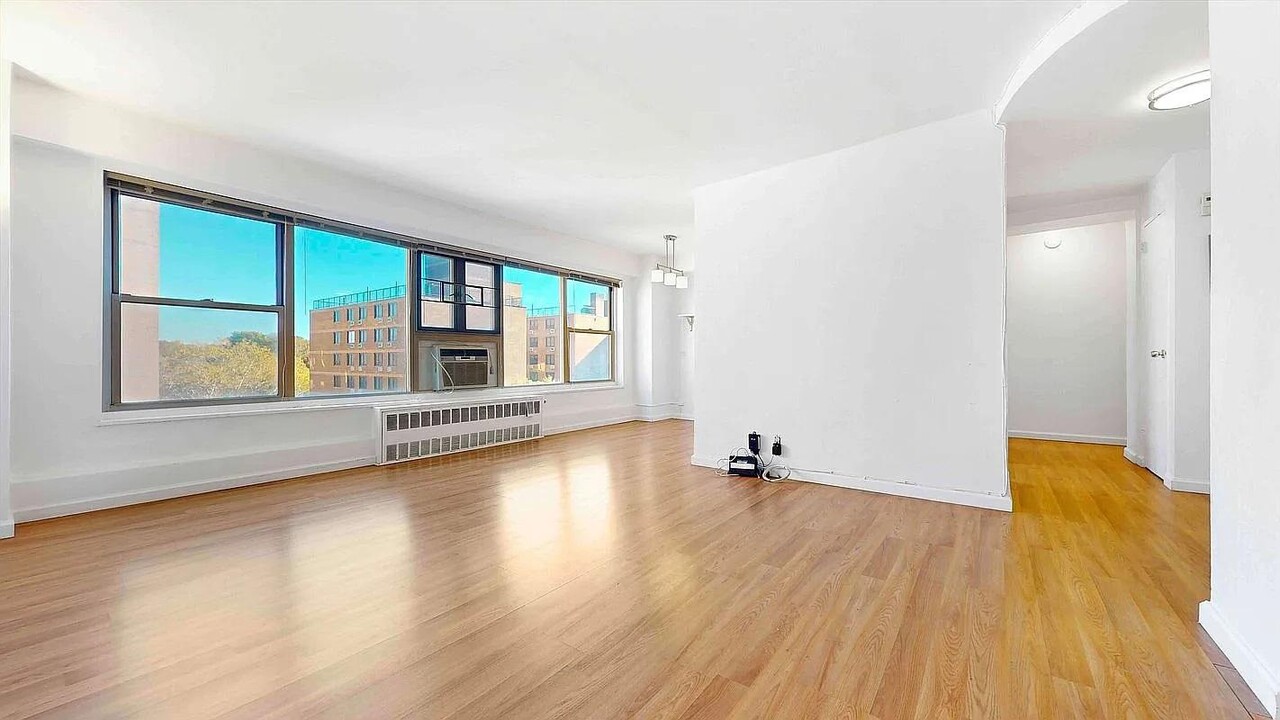 115 Ashland Pl in Brooklyn, NY - Building Photo