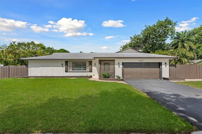 401 SW 63rd Terrace in Plantation, FL - Building Photo - Building Photo