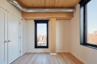 Terra on Lenox in Boston, MA - Foto de edificio - Building Photo