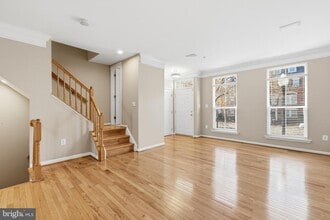 120 Cameron Station Blvd in Alexandria, VA - Building Photo - Building Photo