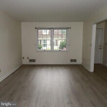 11 Beacon Ct in Chambersburg, PA - Building Photo - Building Photo