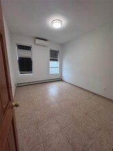 6819 Fort Hamilton Pkwy in Brooklyn, NY - Foto de edificio - Building Photo