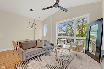 4603 S St Lawrence Ave in Chicago, IL - Building Photo - Building Photo