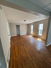 303 S 4th St in Rockford, IL - Building Photo - Building Photo