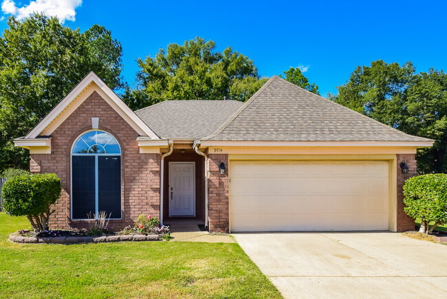 property at 9714 Dogwood Manor N