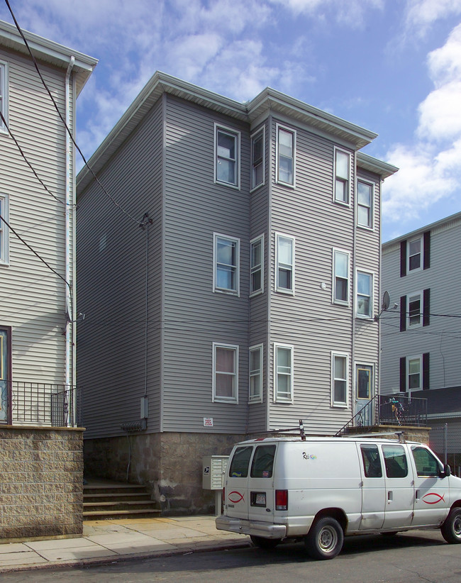 46-48 Mulberry St in Fall River, MA - Building Photo - Building Photo