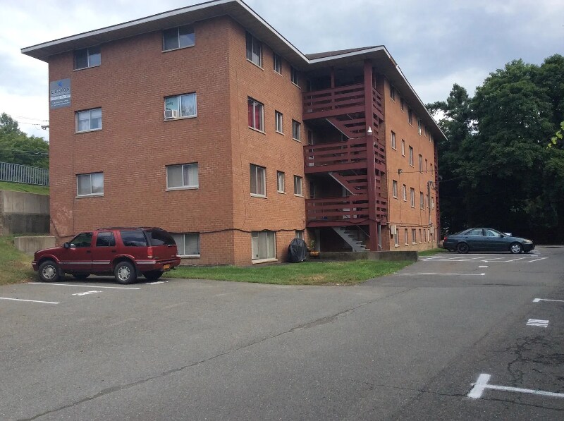 61 Vanderburgh Ave-Unit -2 in Troy, NY - Building Photo
