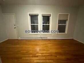 345 Meridian St, Unit 3 in Boston, MA - Building Photo - Building Photo
