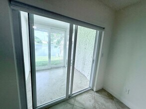 34 Paxford Ln in Boynton Beach, FL - Building Photo - Building Photo