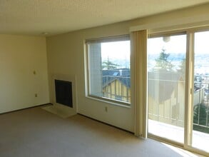 4511 Greenwood Ave N, Unit 7 in Seattle, WA - Foto de edificio - Building Photo