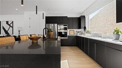 11051 Socrates Rdg St in Las Vegas, NV - Building Photo - Building Photo