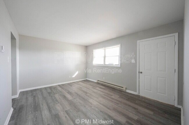 570 US-52, Unit 2b in Fountaintown, IN - Building Photo - Building Photo