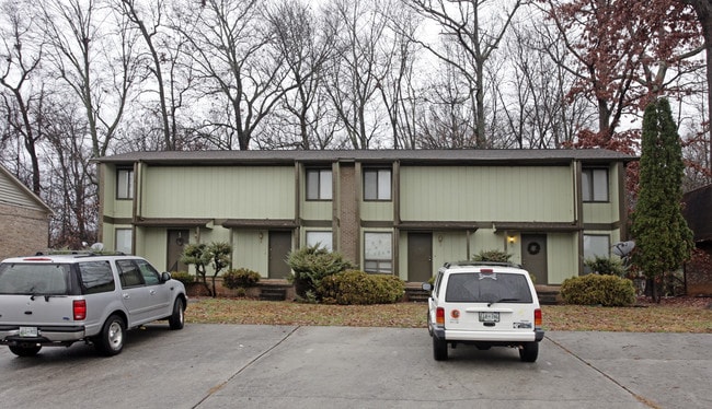 10405 Victoria Dr in Knoxville, TN - Foto de edificio - Building Photo