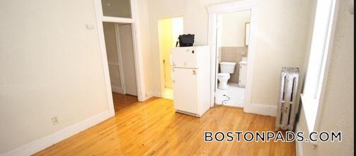 64 Hemenway St in Boston, MA - Foto de edificio - Building Photo