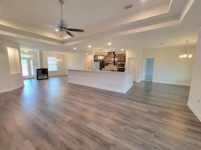 5221 Gaineswood Dr in Milton, FL - Building Photo - Building Photo