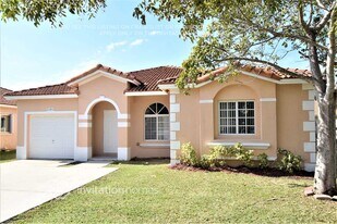 28468 SW 130th Pl in Homestead, FL - Building Photo