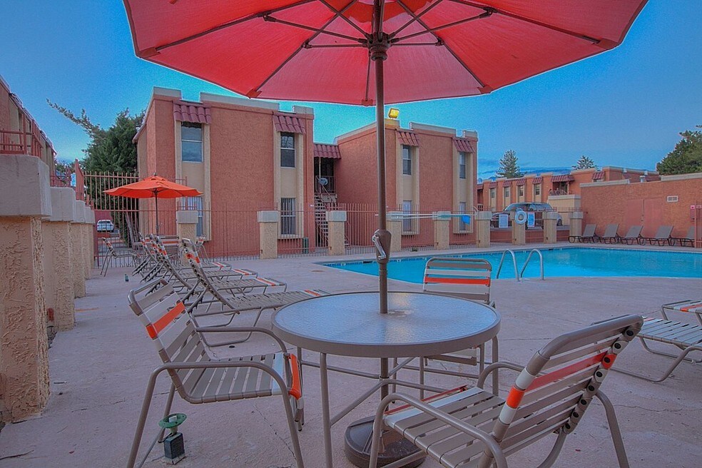 The Arbors Apartments and Nearby Albuquerque Apartments For Rent