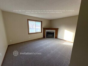 6163 Kalland Dr in Albertville, MN - Building Photo - Building Photo