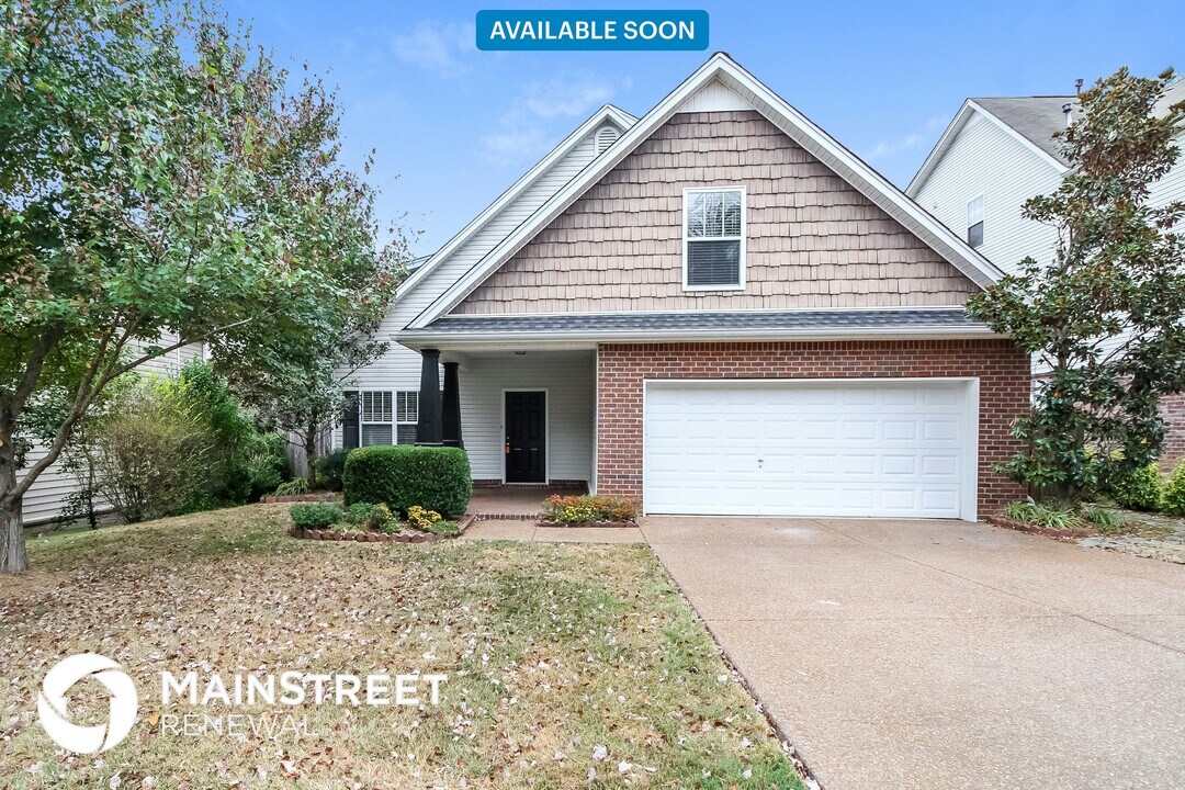 1474 Bern Dr in Spring Hill, TN - Building Photo