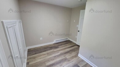 200 Columbus St in Fitchburg, MA - Foto de edificio - Building Photo