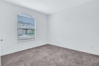 5916 Pensby Dr in Aubrey, TX - Building Photo - Building Photo