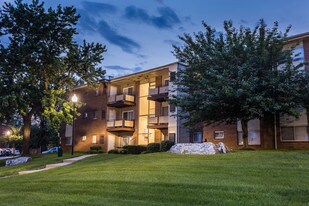 Hamilton Springs Apartments