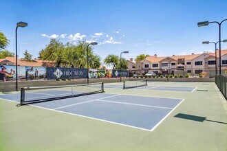 Hideaway North Scottsdale in Scottsdale, AZ - Foto de edificio - Building Photo