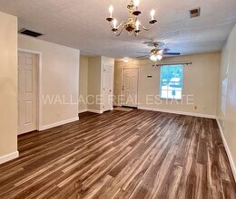 6918 Kings Crossing Way in Knoxville, TN - Foto de edificio - Building Photo