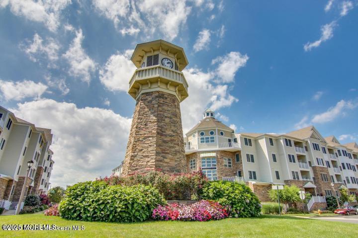 33 Cooper Ave in Long Branch, NJ - Building Photo