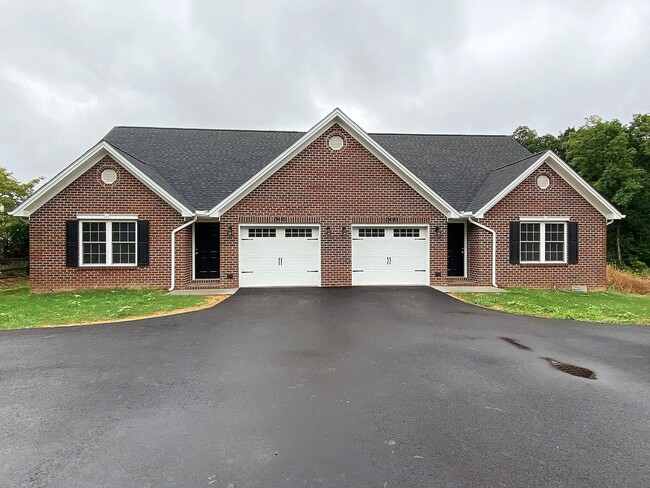 property at 3693 Port Republic Rd