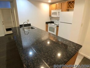40 Queensberry St in Boston, MA - Building Photo - Building Photo