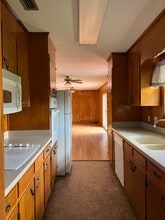 102 Victoria Dr in Enterprise, AL - Building Photo - Building Photo