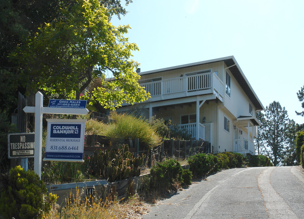 141 Oak Ln in Scotts Valley, CA - Foto de edificio
