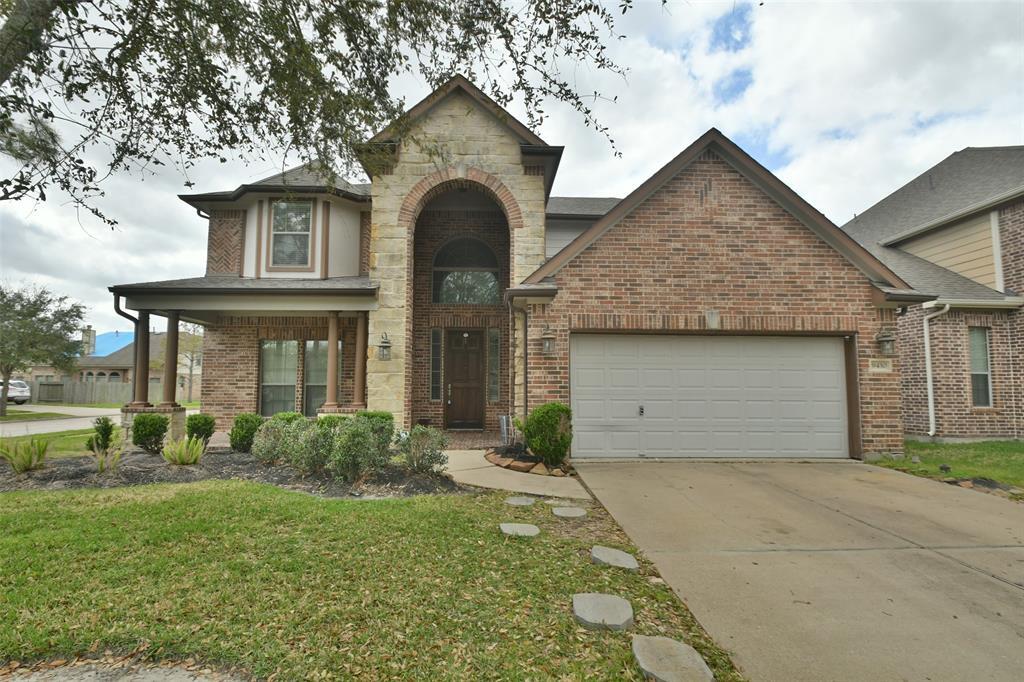 9430 Copper Cove Ln in Rosharon, TX - Building Photo