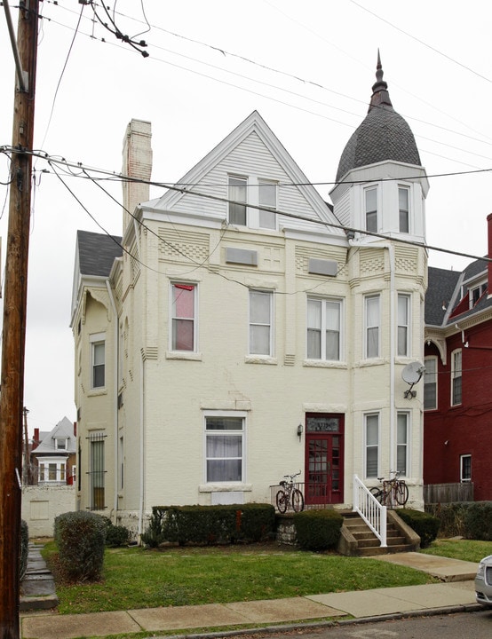 6339 Marchand St in Pittsburgh, PA - Building Photo