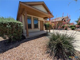 534 Creekside Cir in New Braunfels, TX - Building Photo