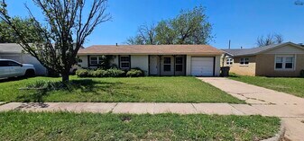 5110 Rock Point St in Wichita Falls, TX - Building Photo