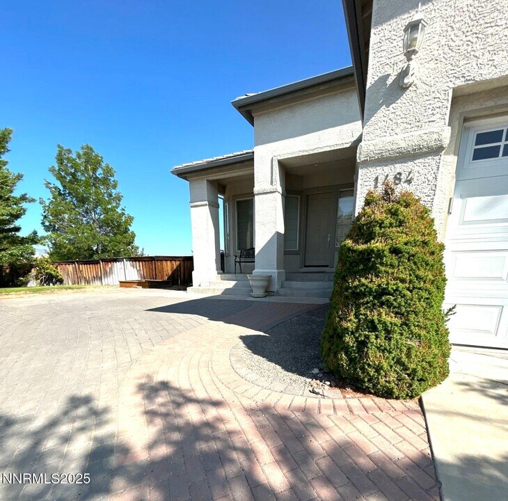 1484 Cloud Peak Dr in Sparks, NV - Building Photo