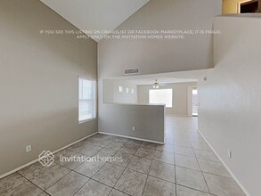 35382 N Happy Jack Dr in Queen Creek, AZ - Foto de edificio - Building Photo