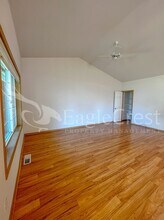 124 NW Spagnuolo Loop in College Place, WA - Building Photo - Building Photo