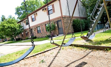 West Alex Village in West Alexandria, OH - Building Photo - Building Photo