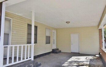 10238 San Lorenzo Dr in Dallas, TX - Building Photo - Building Photo