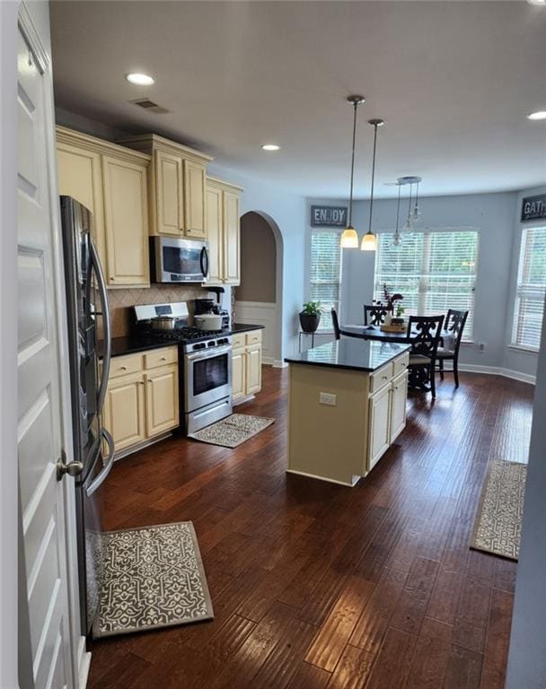 204 Misty Grove Dr SE in Loganville, GA - Building Photo - Building Photo