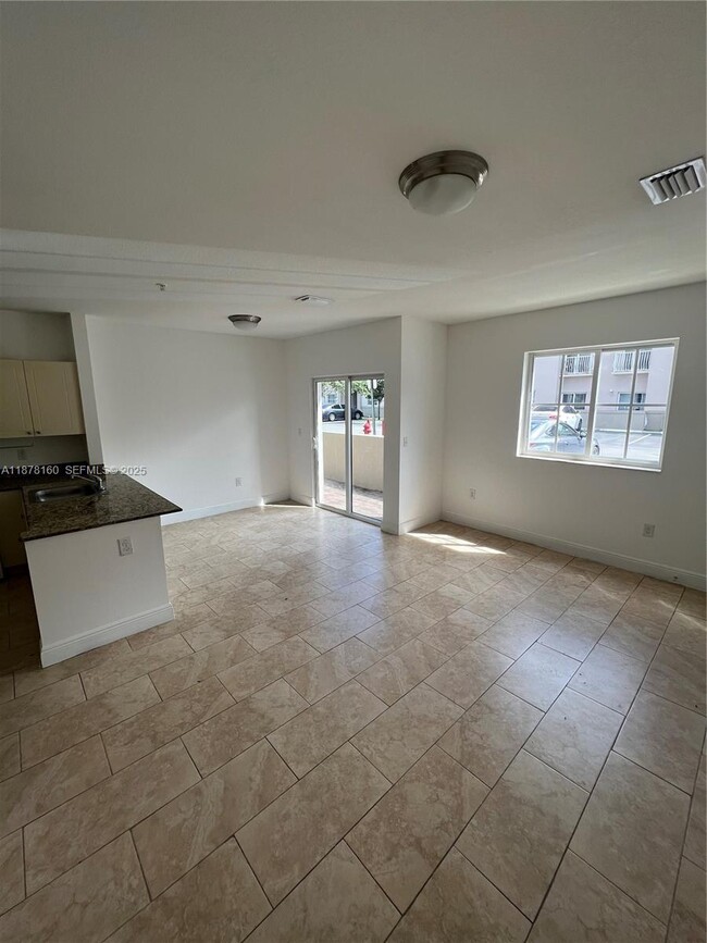 property at 211 W 79th Pl