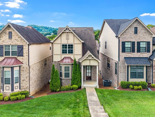 property at 110 Cedar Pl Bend