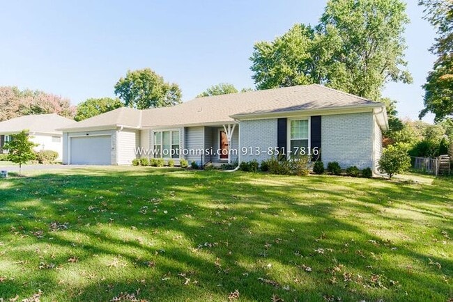 9913 Foster St in Overland Park, KS - Building Photo - Building Photo