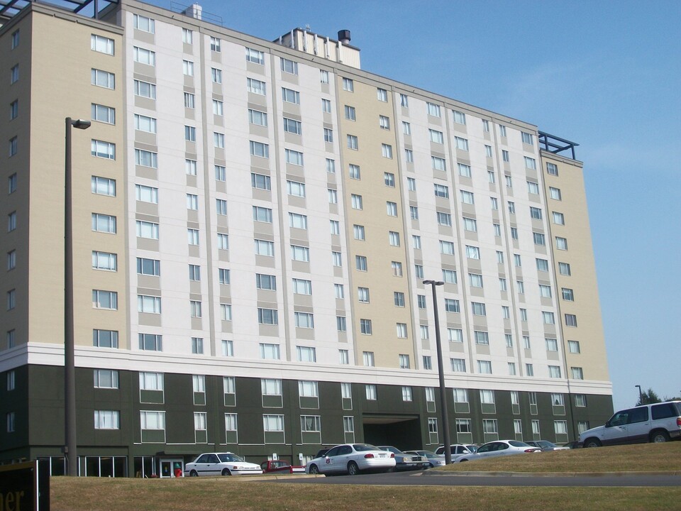 Clara Verner Apartments in Tuscaloosa, AL - Building Photo