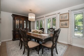 8253 Karlov Ave in Skokie, IL - Building Photo - Building Photo
