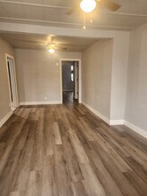 111 W Locust Ave in Enid, OK - Building Photo - Building Photo